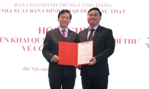 Bổ nhiệm đồng chí Phạm Minh Tuấn giữ chức Giám đốc kiêm Tổng Biên tập Nhà xuất bản Chính trị quốc gia Sự thật
